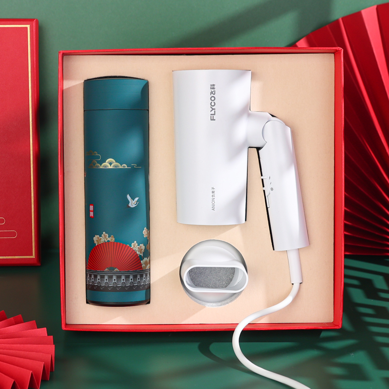 生日礼物送客户员工老师实用创意元旦节商务礼品毕业纪念品伴手礼