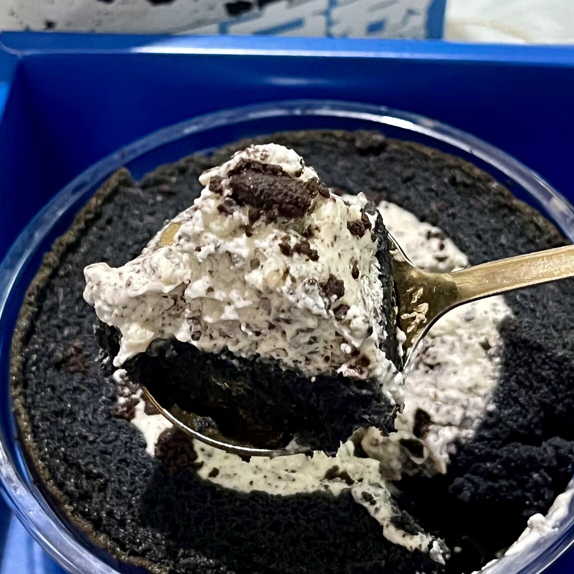 奥巧黑白卷瑞士卷奶油蛋糕巧克力熔岩下午茶甜品宿舍小零食糕点心