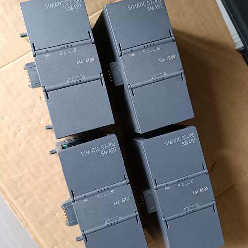 可维修西门子S7-200 SMART EM AT04模块，型号6E议价