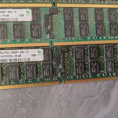 可维修4GB 2Rx4 PC2-5300P-555-12 4，条