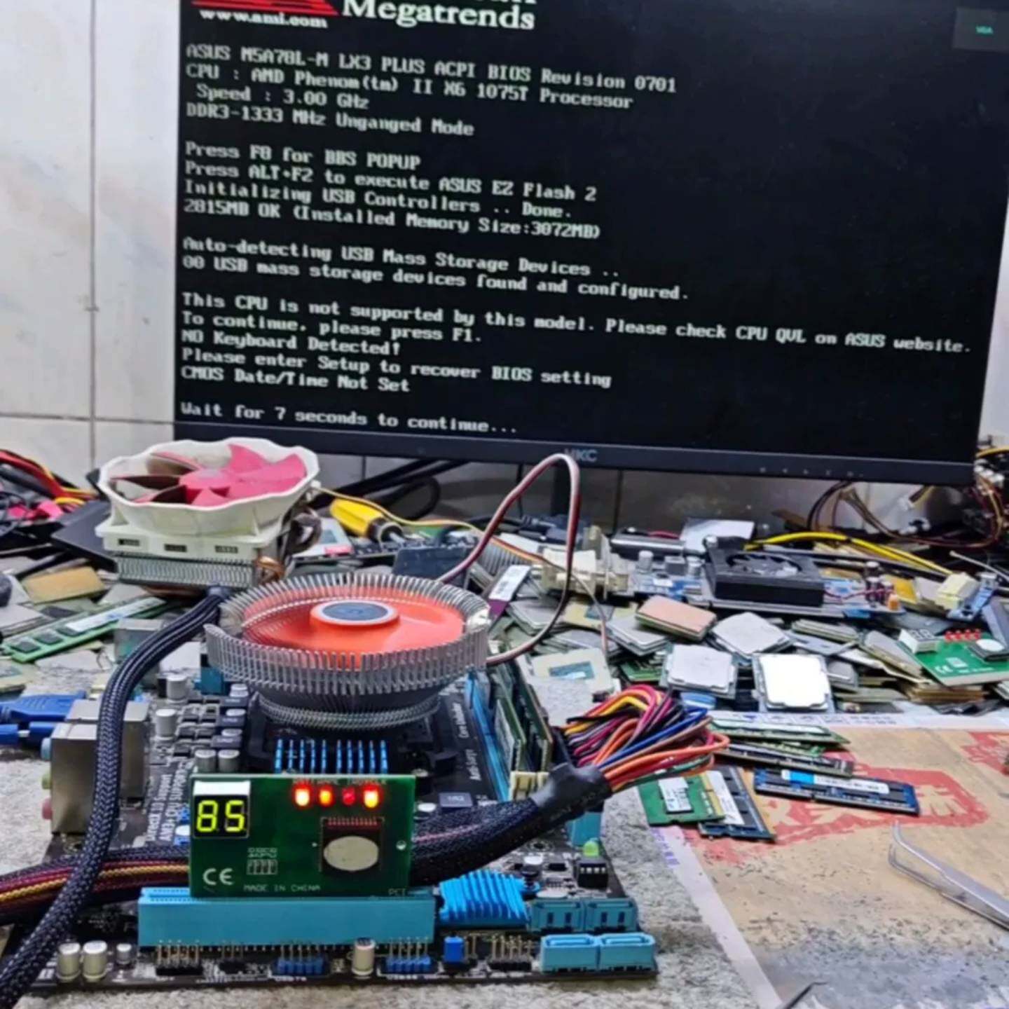 可维修Amd 羿龙x6 107其它元器件