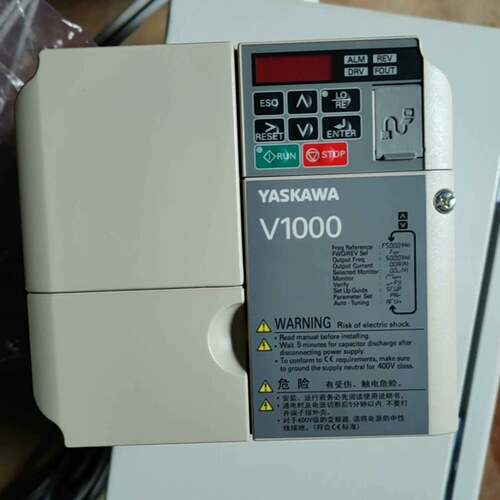 可维修安川变频器V1000CIMR-VB4A0011BBA议价