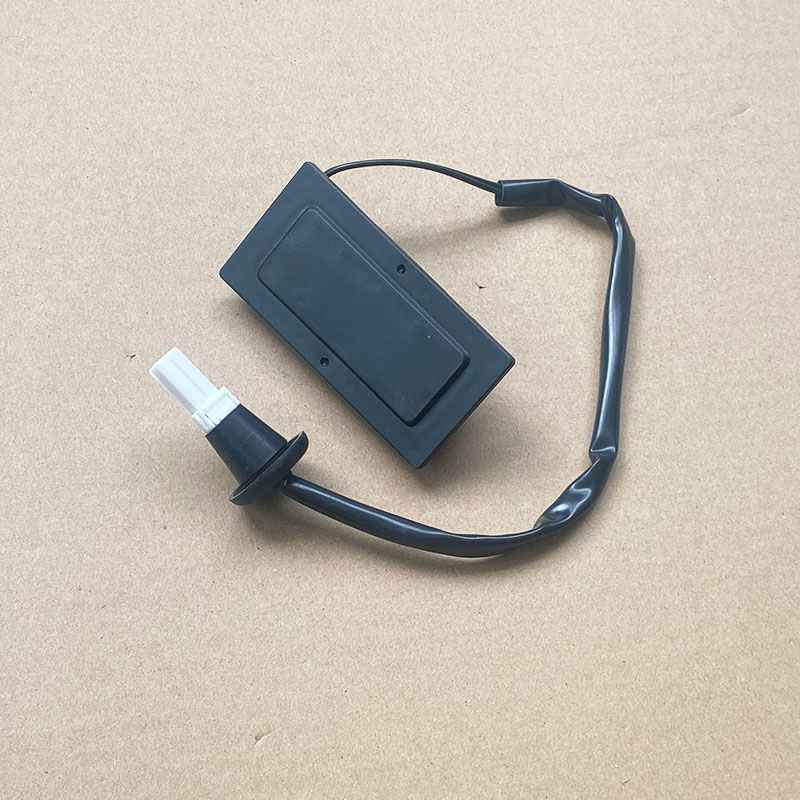 适用于荣威RX3 RX5 550 360后备箱按钮行李箱盖触点开关尾门开启