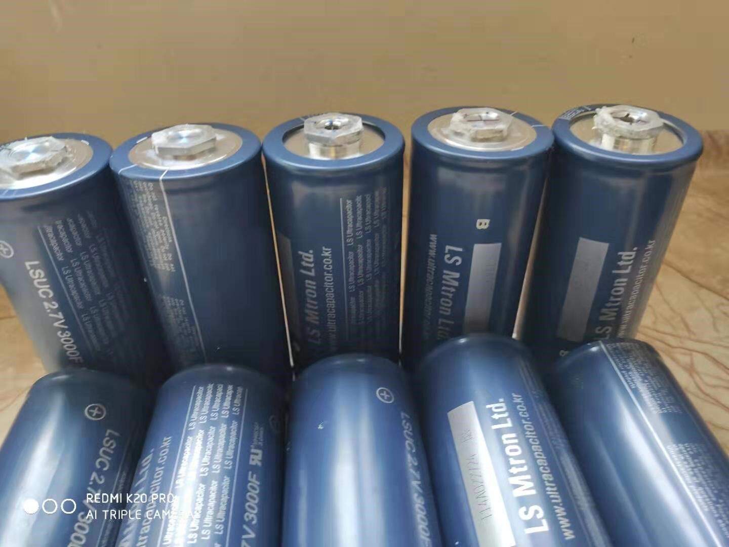 2.7v3000法拉电容均衡整流器控制充电超级车载改装启动蓄电池汽车在类目 3C数码配件, 电子元器件市场, 电子元件, 电容器中 - 来自Buy2taobao.com提供专业的淘宝代购服务