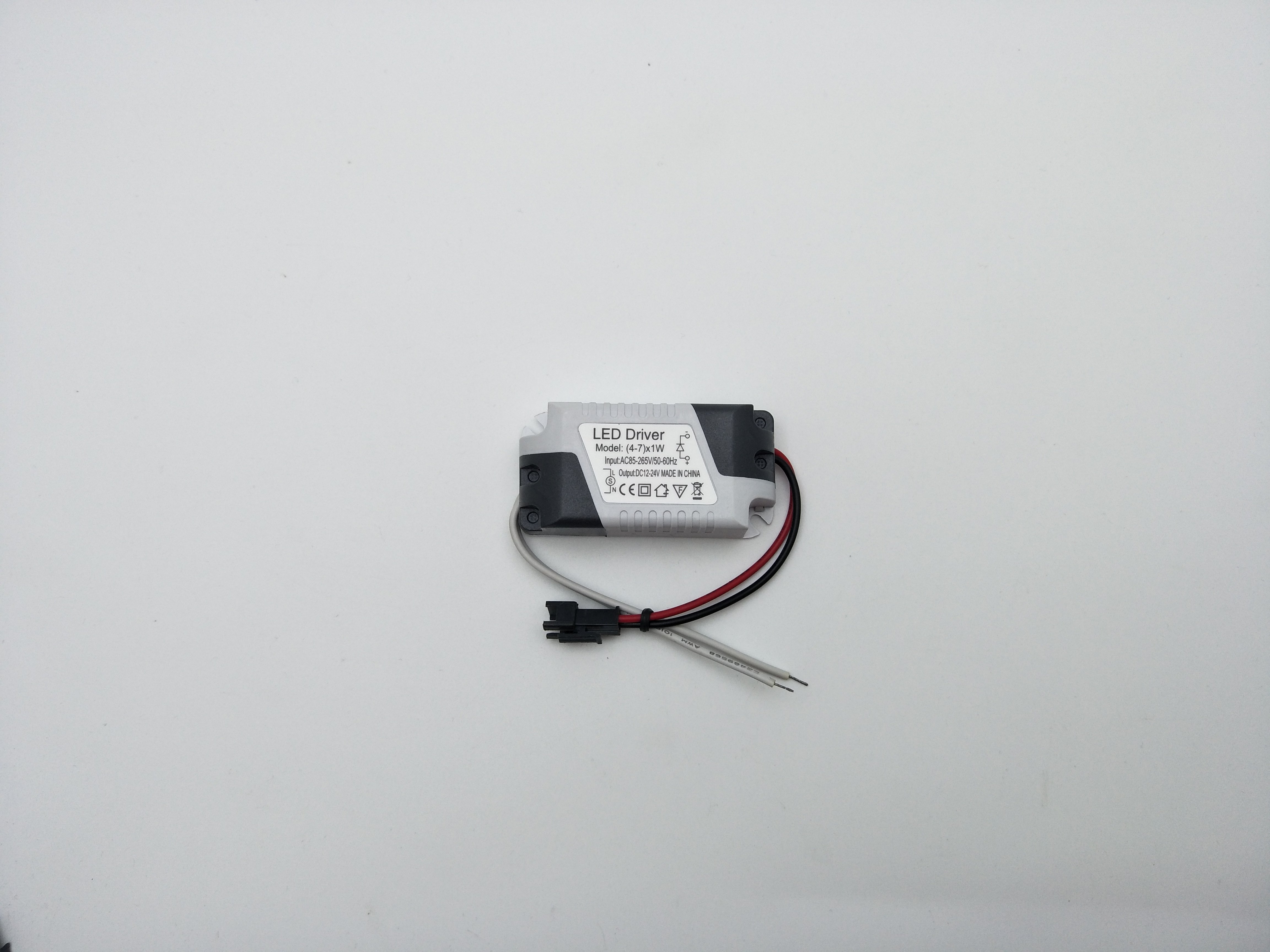 LED恒流驱动电源3w5w7w9w12w15w18w21w24w36x1W镇流器220V DRIVER