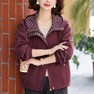 妈妈春装外套洋气时尚2026新款中老年女装休闲连帽风衣薄款上衣服