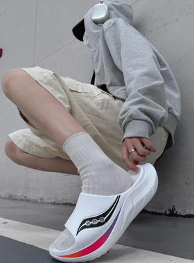 SauconyCradle2休闲百搭EVA镂空防滑一字拖鞋白桔黑色S28903-2