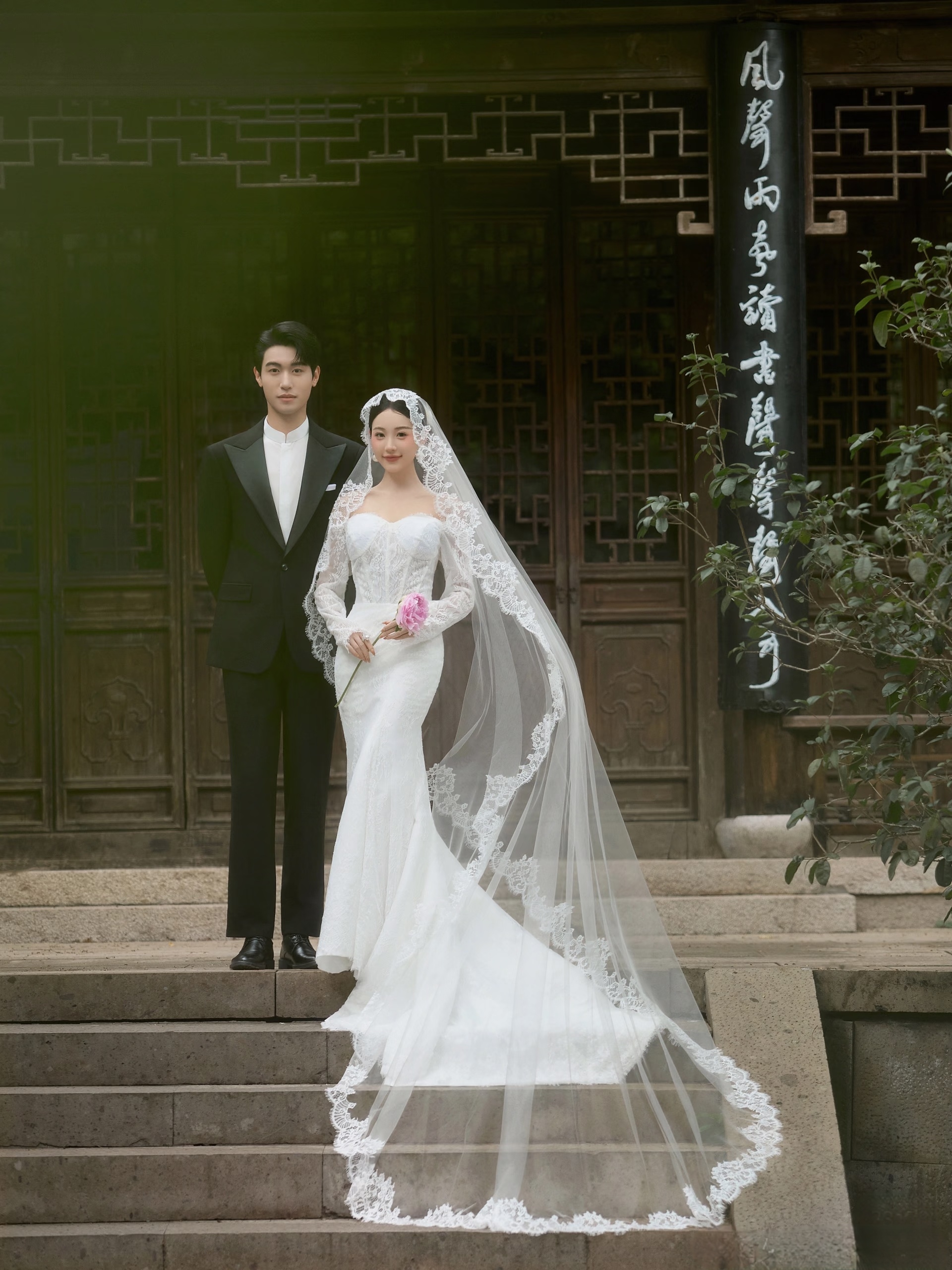 头纱新娘主婚纱长款拖尾软蕾丝花边头饰影楼摄影拍照造型样片白色