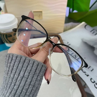 时尚超轻猫眼框眼镜女防蓝光显白细框可配高度数不下滑近视眼镜架