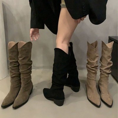 时装长筒靴女胖mm粗腿大筒围平底堆堆靴绒面尖头瘦瘦