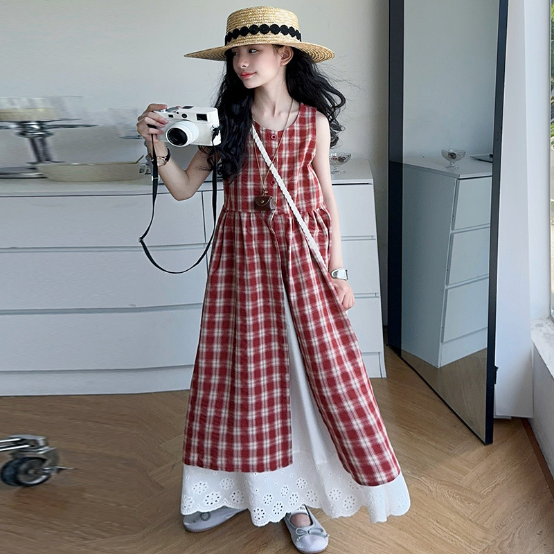姗姗复古红格子背心裙两件套2025