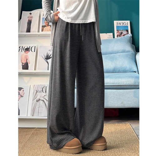 今年流行慵懒加厚弯刀裤女秋冬大码休闲条纹裤胖mm显瘦阔腿毛呢裤