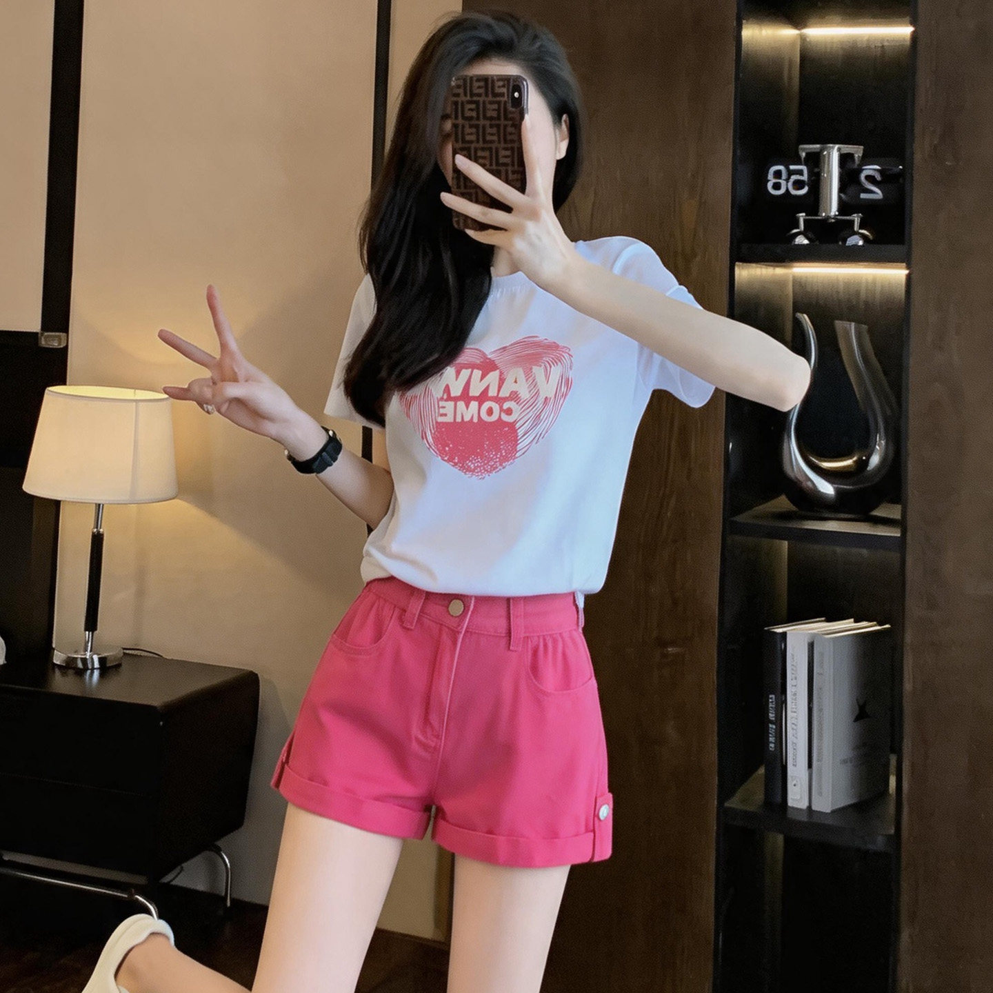 爱心短袖高腰牛仔短裤时尚套装女