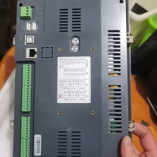 工控屏ES101T没有用过的无任何问题10寸的