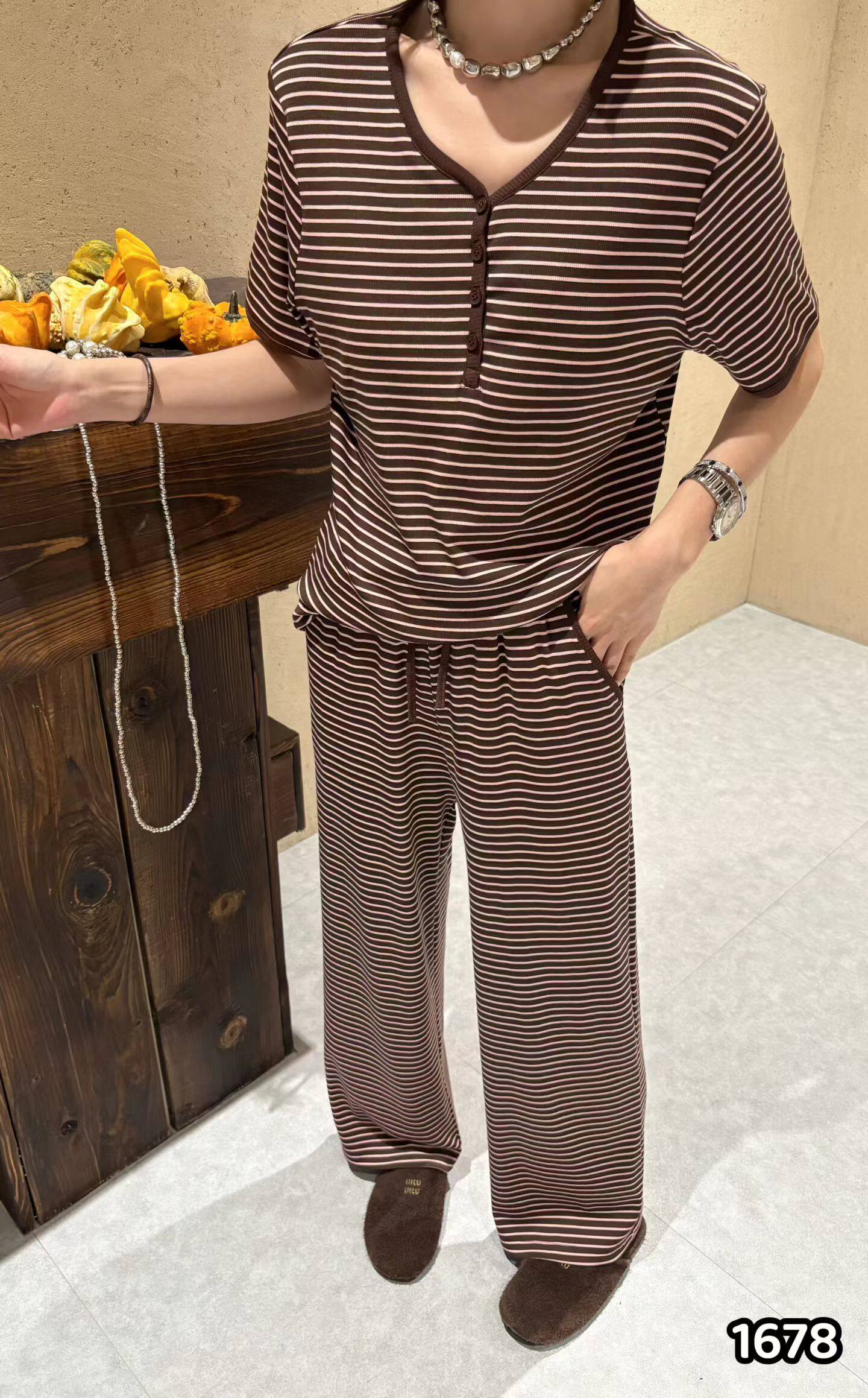 新款女士大码条纹睡衣修身显瘦带睡衣/家居服套装