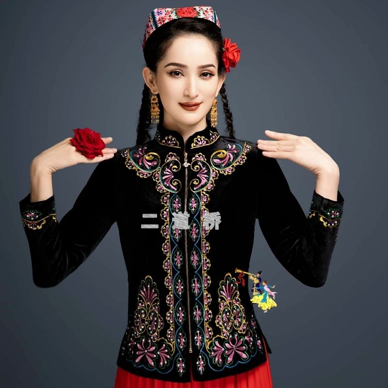 新款上市女大码上衣金丝绒烫钻绣花长袖女上衣修身长袖新疆舞蹈服