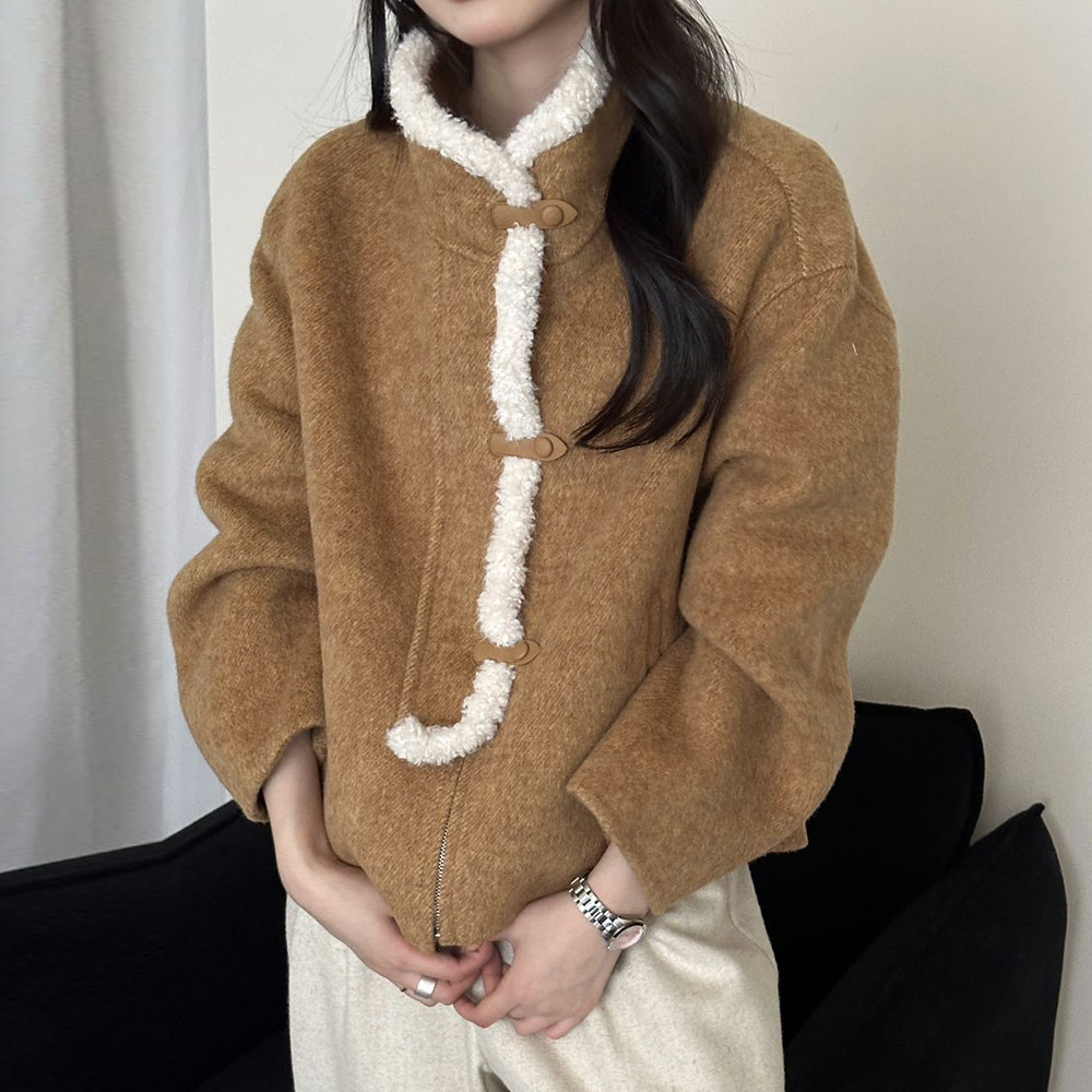 美拉德风羊羔毛立领短外套女加厚保暖小皮扣毛呢外套双面羊毛呢新