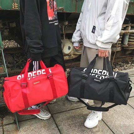 网红SUP男女防水手提旅行包单肩斜跨包superme干湿分离运动健身包