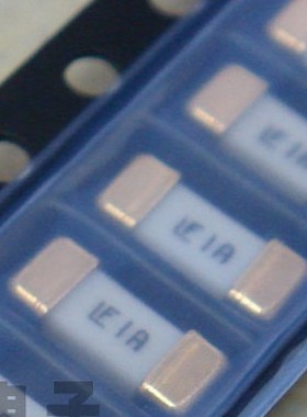 1808/2410 贴片保险丝 LF 1A 125V 镀金脚 0451001.MRL 力特原装