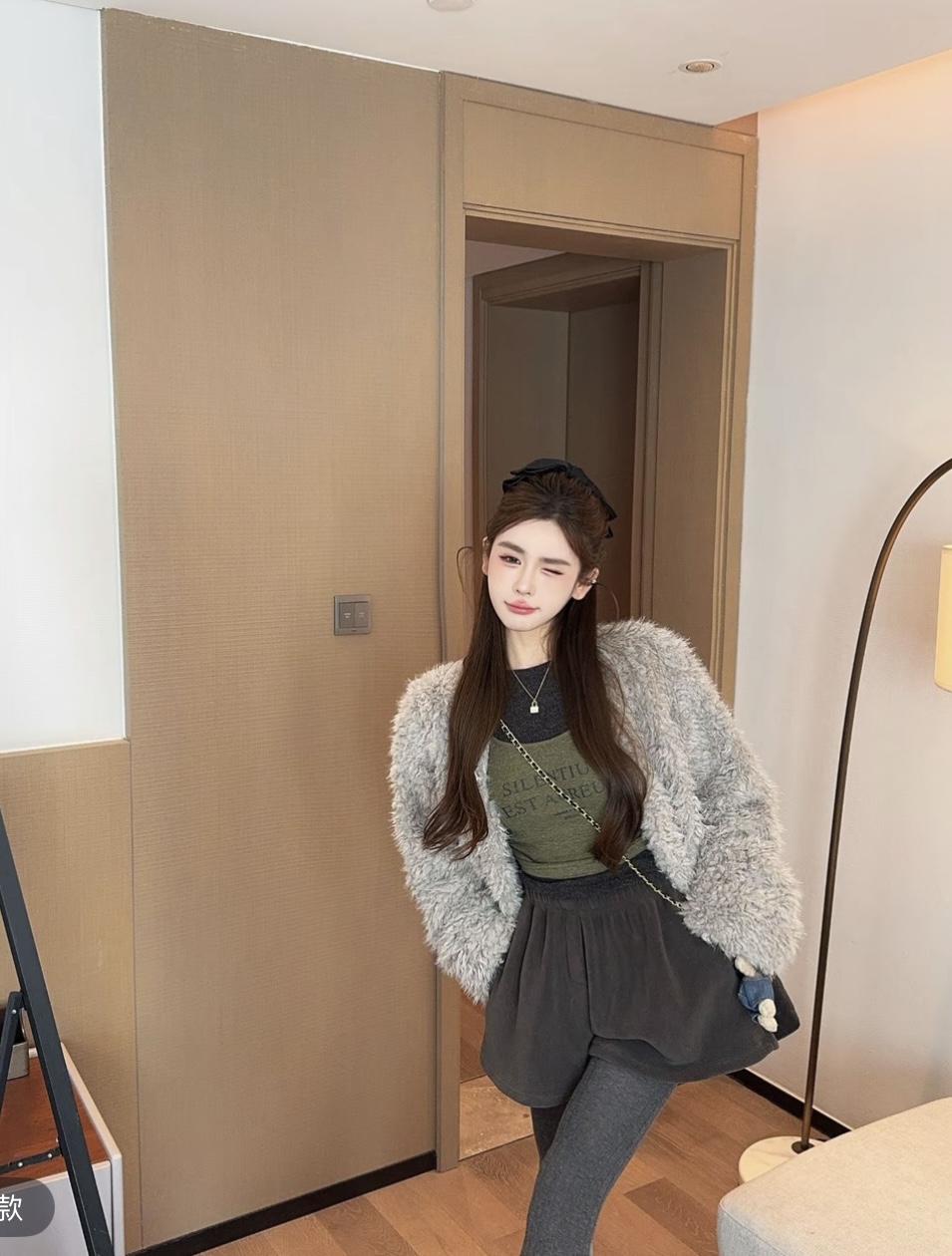 泡菜订制灰色羔羔毛外套女2025冬季新款韩版宽松加厚保暖毛毛外套