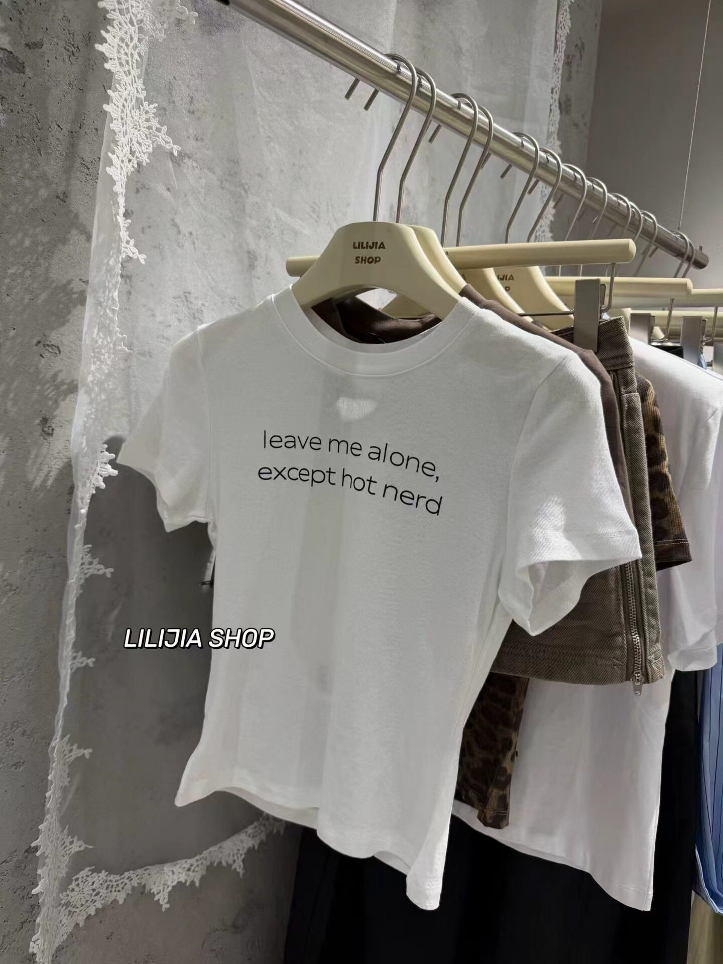 LiLijja正品2026早秋新款韩版时尚百搭字母印花短袖小T恤女上衣潮
