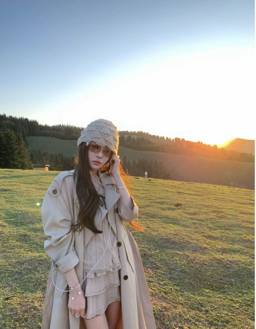 九月家【琼库周刊】咖绿色翻领排扣风衣女2026秋季新款韩系百搭潮