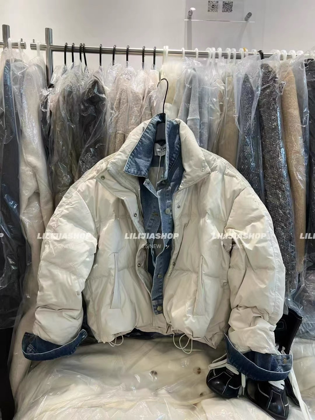 2025冬季新款韩版宽松休闲立领短款羽绒服拼接牛仔假两件套短外套