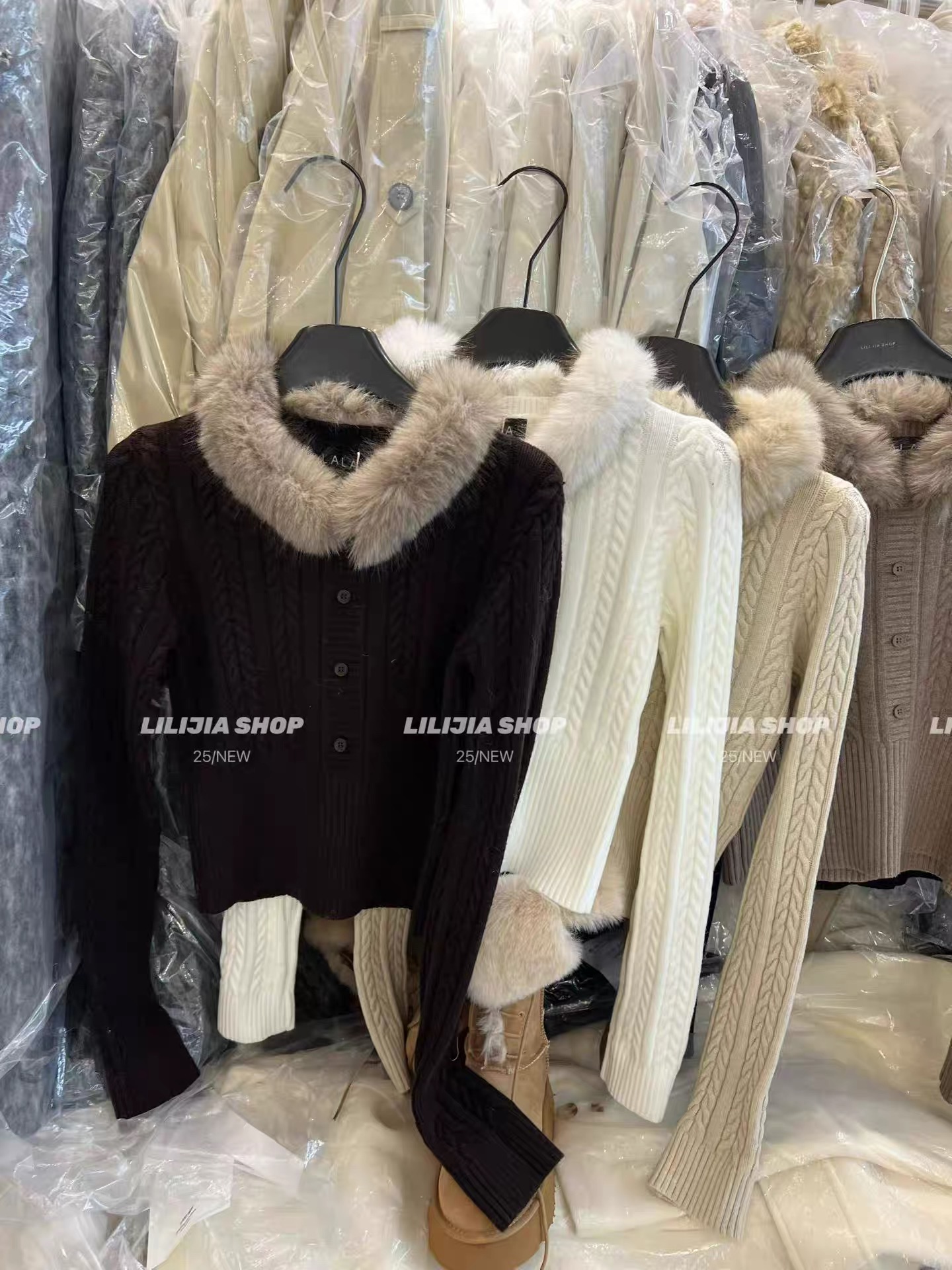 韩国东大门2025冬季新款韩版宽松休闲毛领长袖收腰显瘦百搭毛衣女