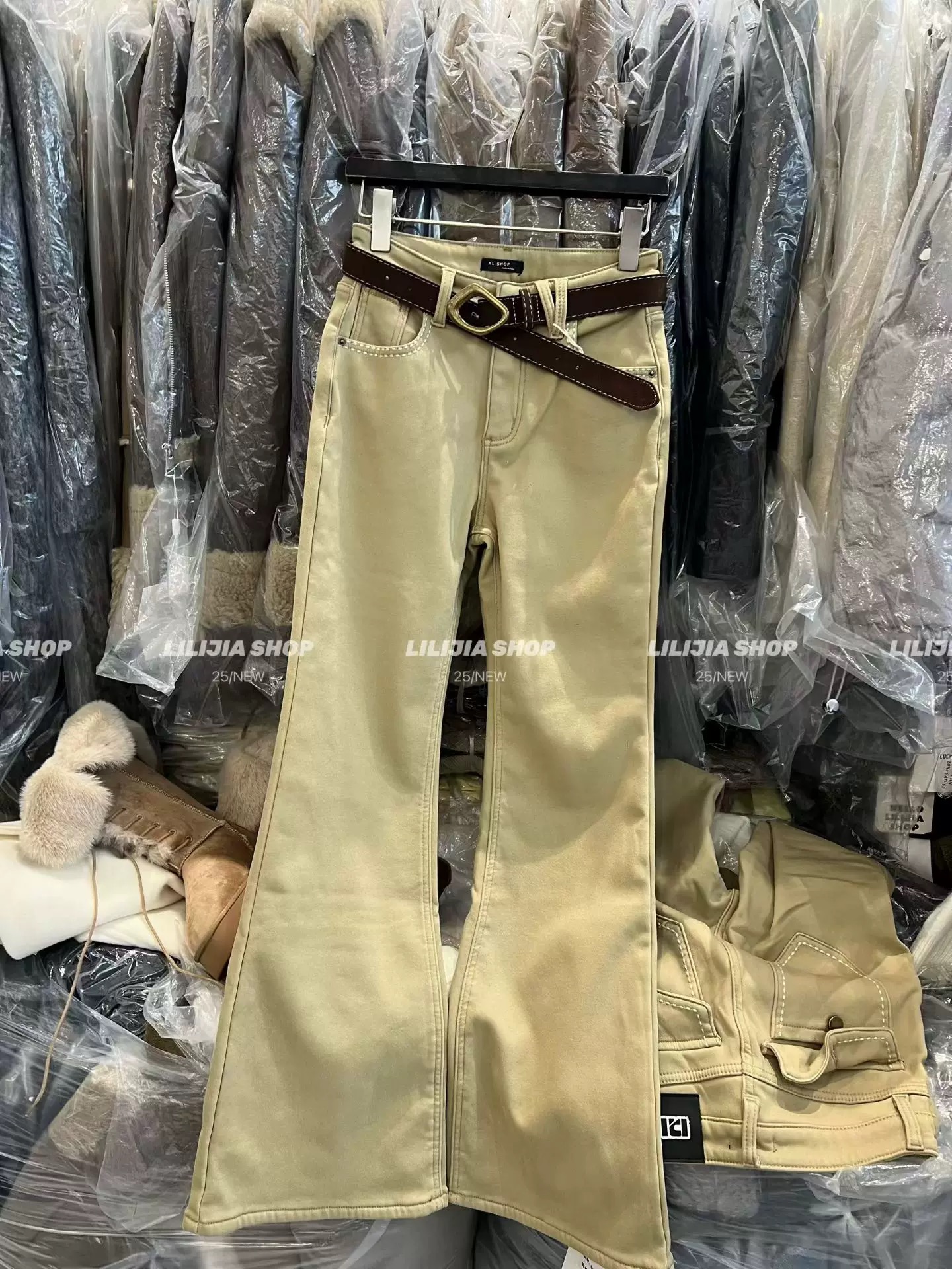 韩国东大门2025冬季新款韩版宽松休闲加绒微喇裤女显瘦百搭长裤子