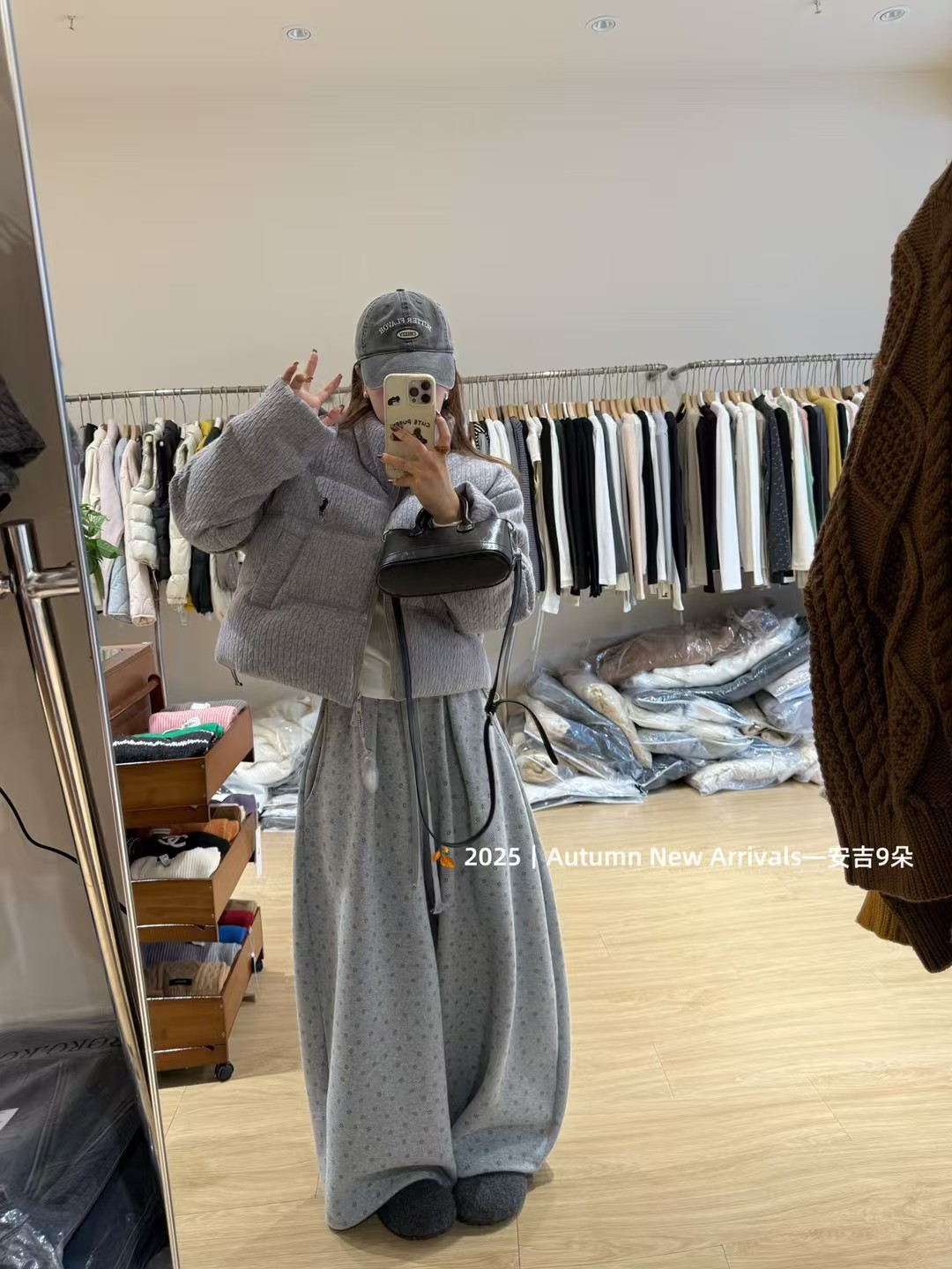 韩国东大门2025冬季新款韩版宽松休闲立领长袖羽绒服女面包服外套