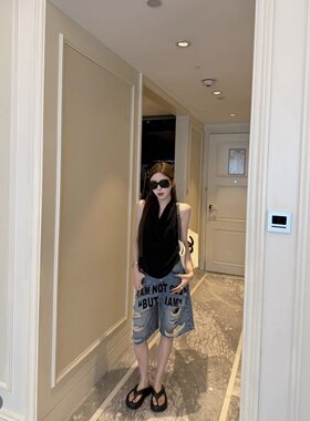 正品实拍2026韩版时尚百搭显瘦破洞字母印花牛仔中裤七分裤配腰带