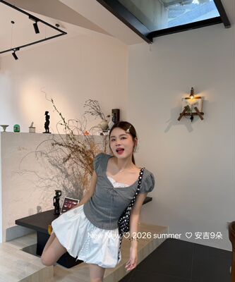 正品实拍2026夏季新款韩版时尚百搭显瘦泡泡袖短袖T恤女配短裙潮