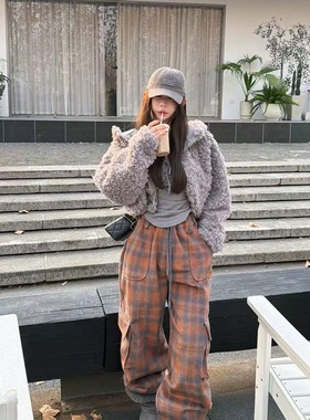 泡菜定制2025冬季新款韩版宽松羊羔毛连帽皮毛一体加厚保暖短外套