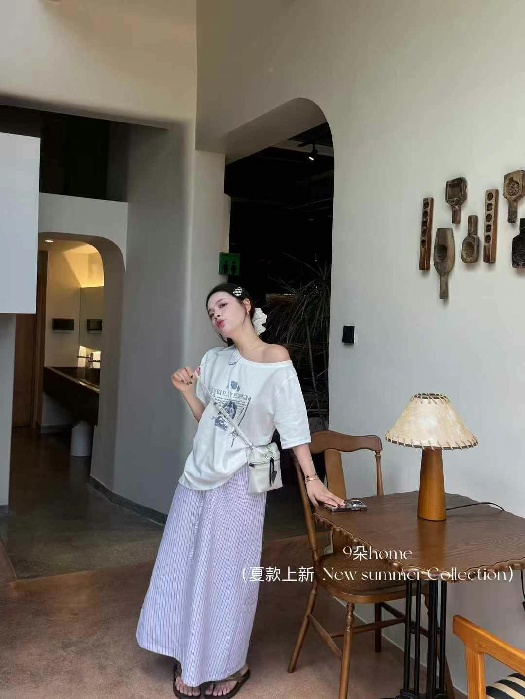 2025夏季新款韩版宽松百搭斜肩字母T恤女设计感小众短袖上衣潮ins