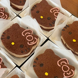 网红同款hellokitty甜品卡通小蛋糕烘焙蛋糕包装盒慕斯蛋糕打包盒