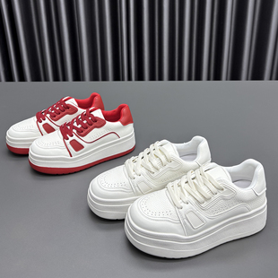 真皮时尚小白鞋女2026春季新款圆头系带厚底轻便百搭休闲运动鞋潮