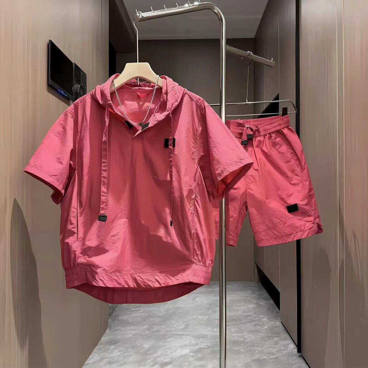 夏季薄款连帽速干休闲运动套装潮流时尚百搭短袖短裤两件套男女款