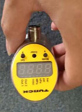 TURCK压力开关PS040V-504-LI2UPN8X-H1141\t全新原装正品