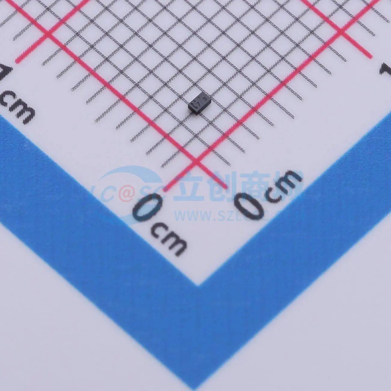 CTS521,L3F 肖特基二极管 SOD-882 电压:30V 电流:200mA