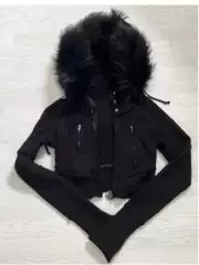 Retro Sexy Black Fur Collar Hooded Sweatshirt Jacket with Spliced Visual Design Niche Wasteland Style Short Top