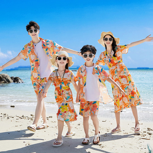海边拍照亲子装夏装一家三口四口父子母女连衣裙旅游度假沙滩套装
