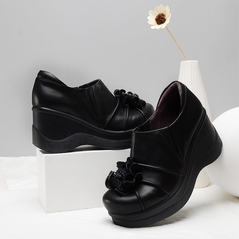 一席之地单鞋女2025新款秋季深口厚底坡跟花朵妈妈鞋真皮休闲女鞋,女鞋,深口单鞋,淘宝优惠券,粉丝福利购,淘宝优惠卷