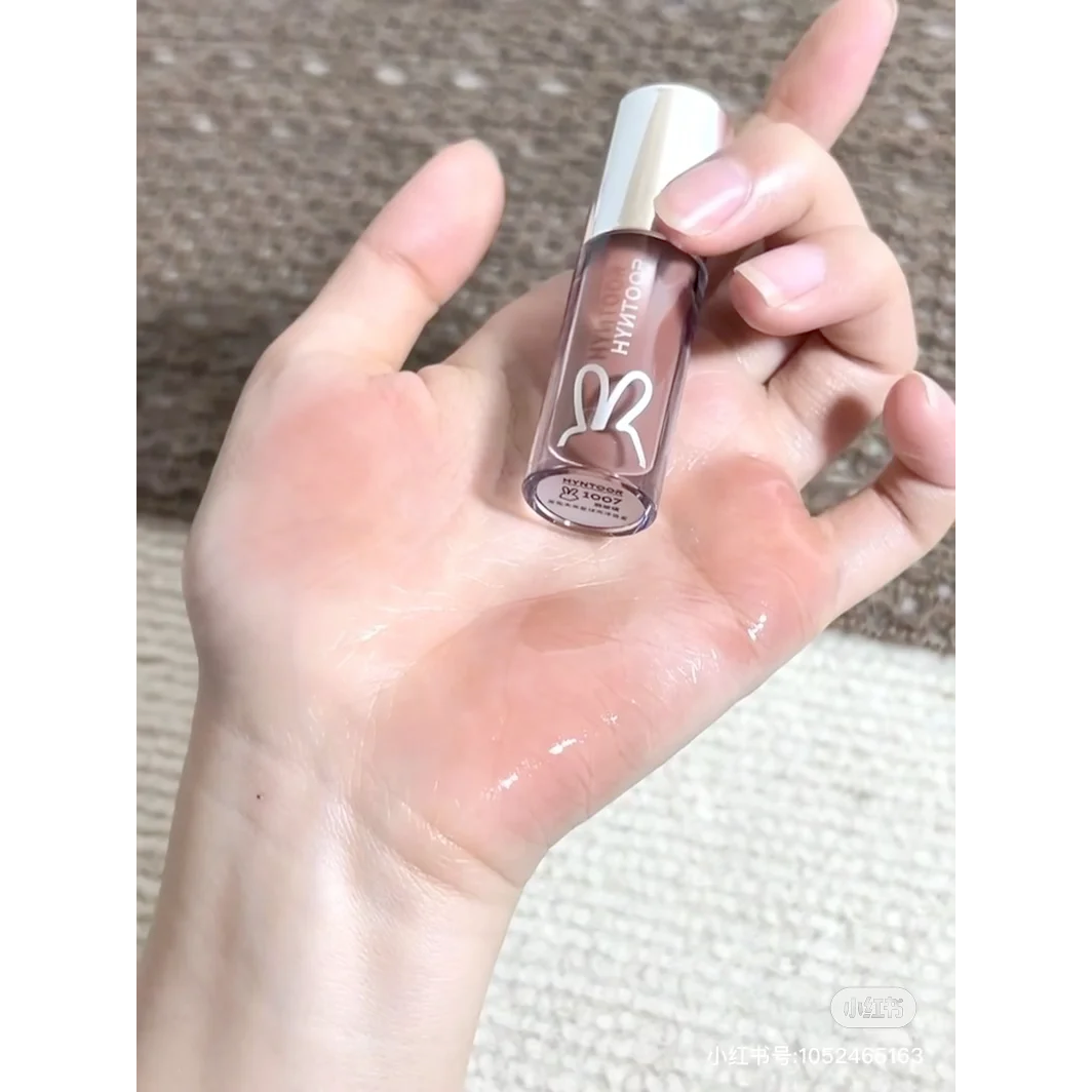 裸门低饱和裸冷棕太有质感了!HYNTOOR黑兔新色唇蜜水光高亮玻璃唇