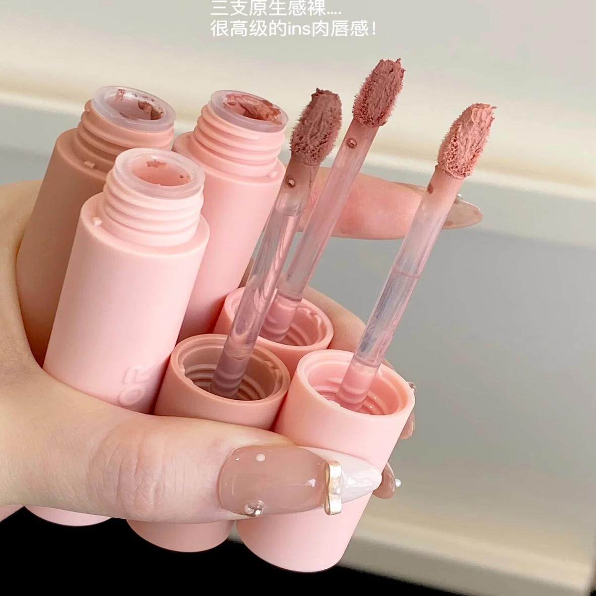 淡颜白开水！黑兔新色马卡龙唇泥21 22 24木质裸棕裸粉色打底口红