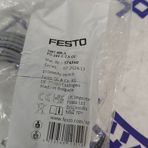 M-A-PO-24VSMT-8M-A-PO-24V-E-0.3-M8DSMT-8M-A-PS-24V-E-0.3-M8D