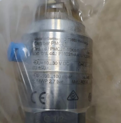 E+H PMC21-10K6/0 PMC21-AA1U1CBWBJA -100-100MBAR 传感器