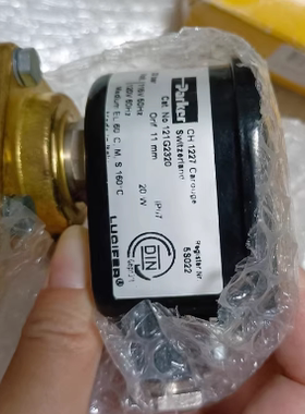 PARKER燃油电磁阀 121G2320 110V  燃油电磁阀  派克电磁阀