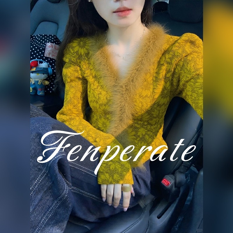 FENPERATE法式V领加绒蕾丝打底衫女秋冬内搭毛绒拼接显瘦长袖上衣