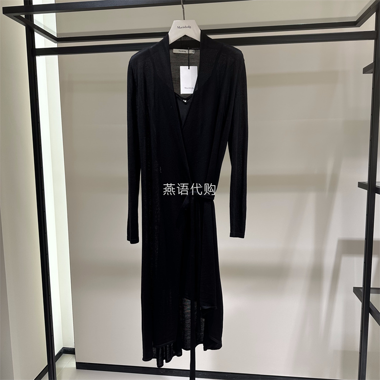 黑色羊毛针织连衣裙专柜正品