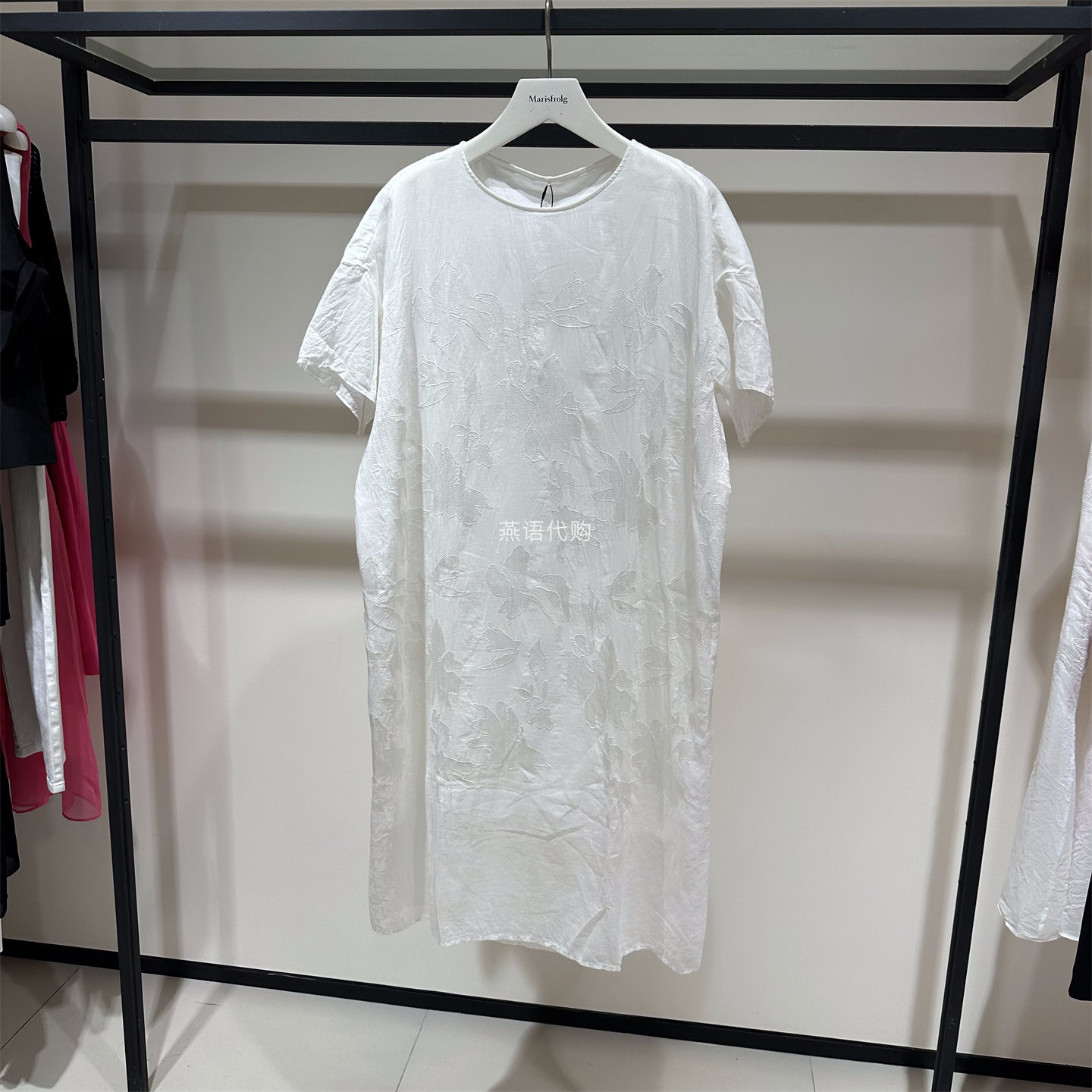 AUM奥姆正品夏浪漫清透宽松重工刺绣压褶连衣裙专柜3280商场同款